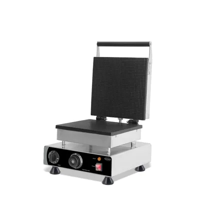 CombiSteel 7540.0040 Syrup Waffle Maker Squared